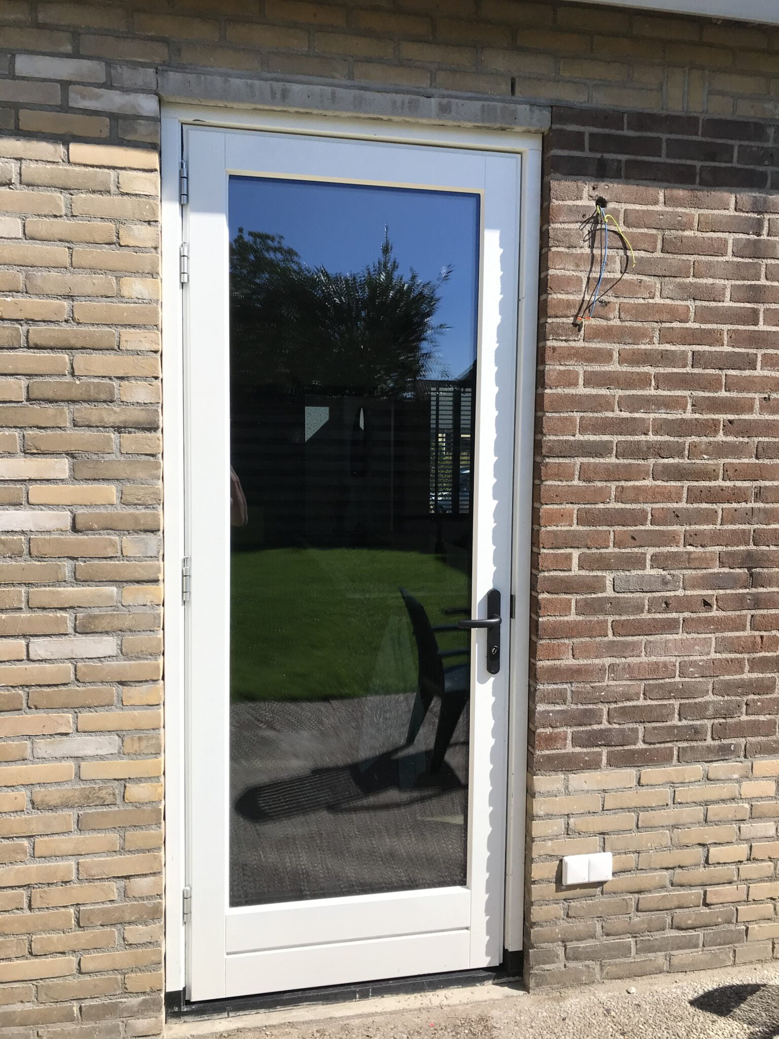 Houten stapeldorpeldeur - buitendraaiend