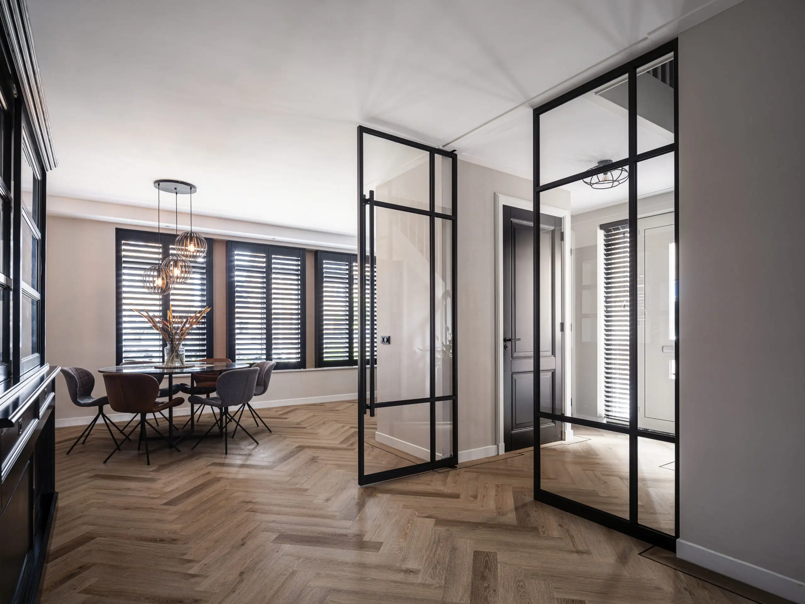 kruismodel taatsdeuren met 2 zijlichten 3